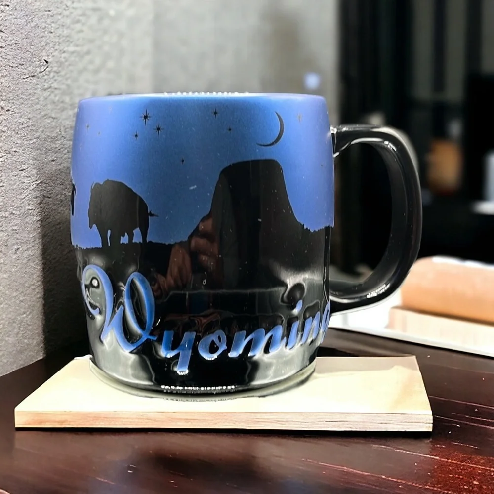 AMERICAWARE “WYOMING” NIGHT SKY MUG 20 OZ 2014